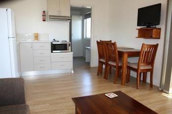 Bay View Holiday Village East Devonport エクステリア 写真