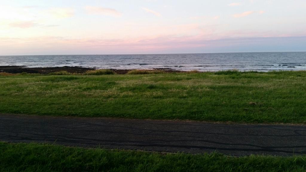 Bay View Holiday Village East Devonport エクステリア 写真